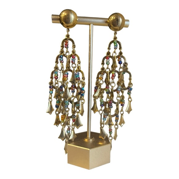 Vintage acrylic bead chandelier earrings - Picture 3 of 3